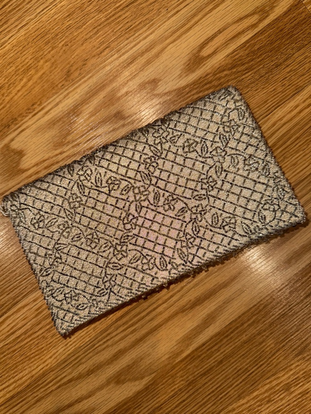 La Regale beaded and gold lamé evening bag‎